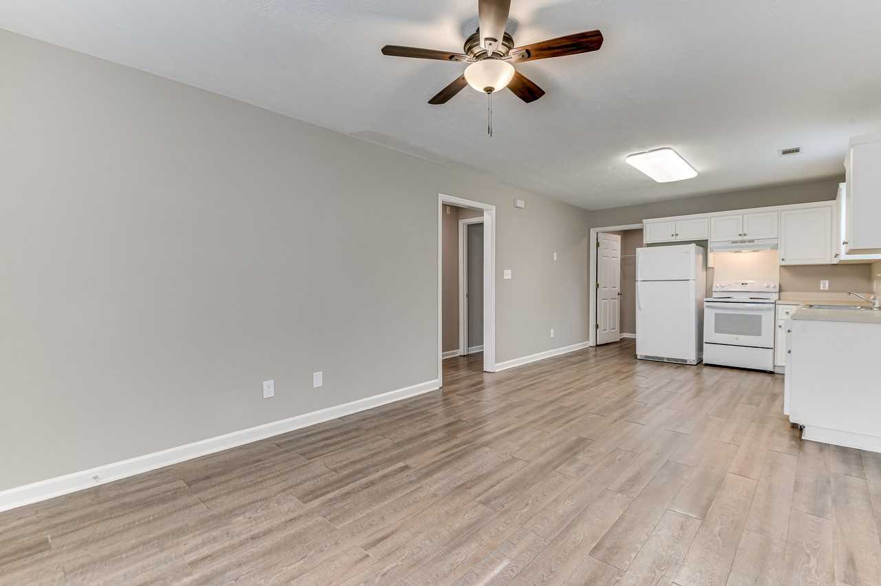 1718A Hicks St #A - Photo 7 of 25