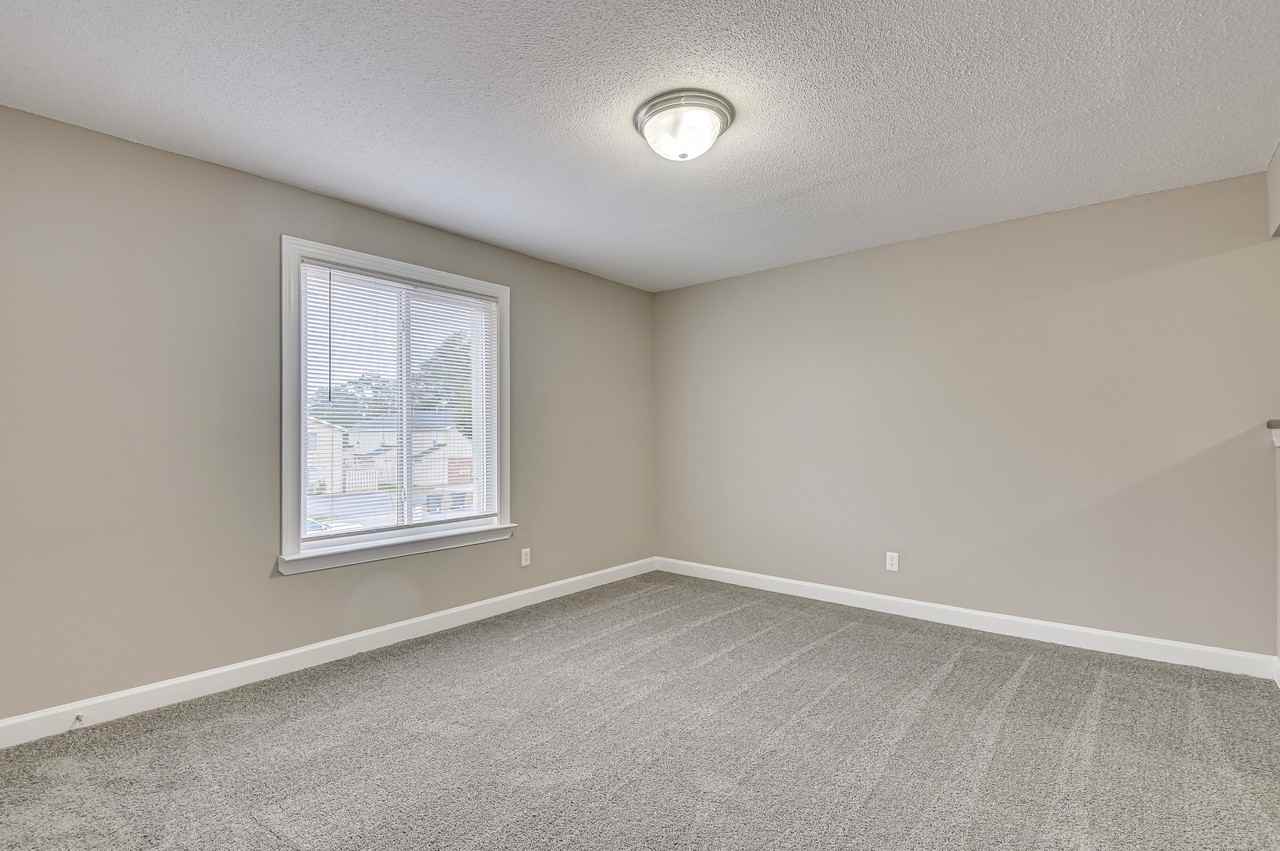 4008 Wheeler Woods Rd Apt C - Photo 5 of 28