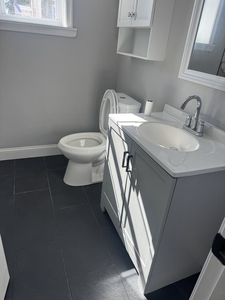 126 E Pastorius St #1 - Photo 7 of 13
