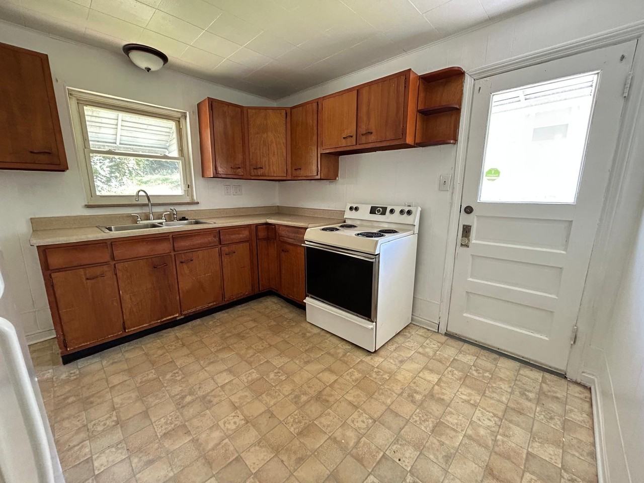 3543 Sedler St #1 - Photo 2 of 18