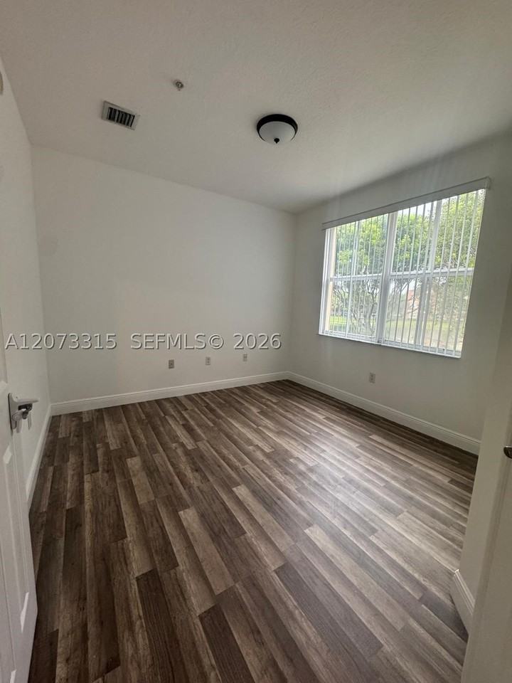 4600 Sw 160th Ave #627 - Photo 7 of 11