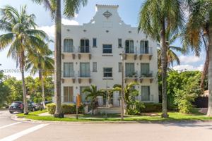 featured image of 694 Ne 76th St #3
