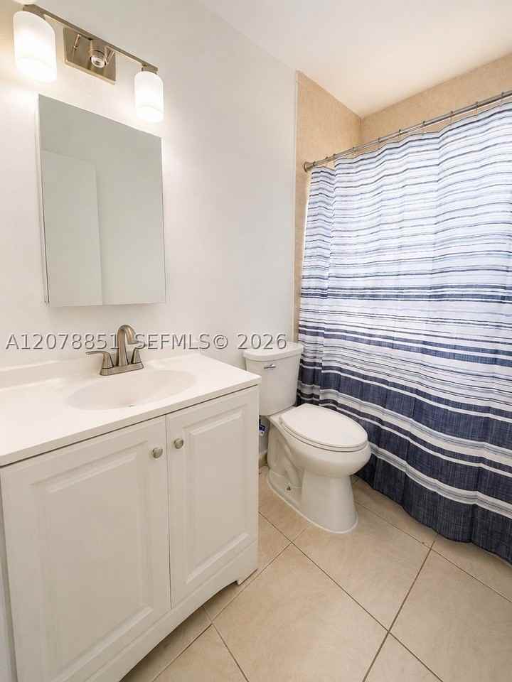 10841 Sw 7th St #1 - Photo 7 of 8