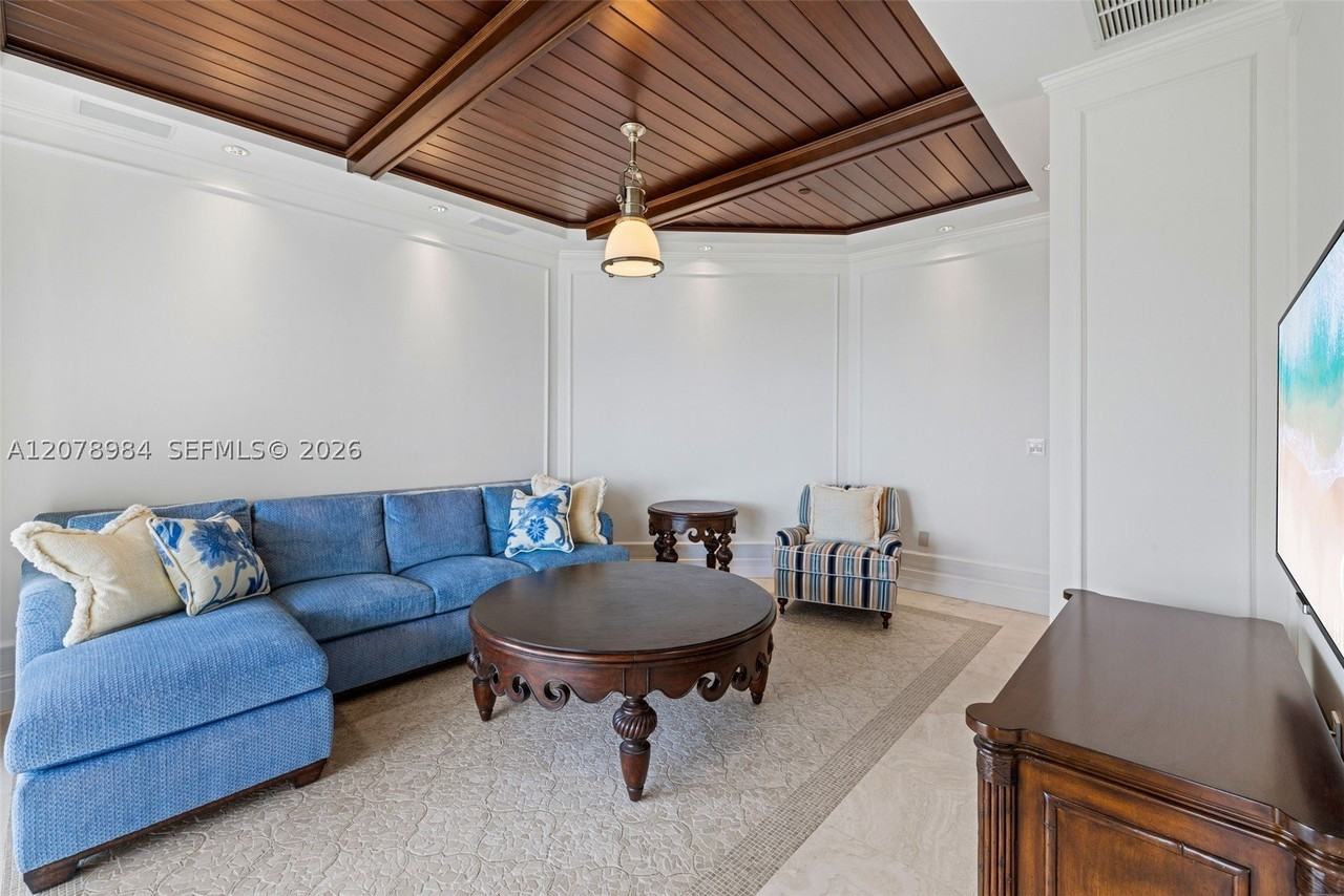 15723 Fisher Island Dr #15723 - Photo 3 of 44