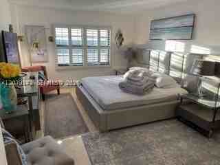1905 N Ocean Blvd #8E - Photo 4 of 31