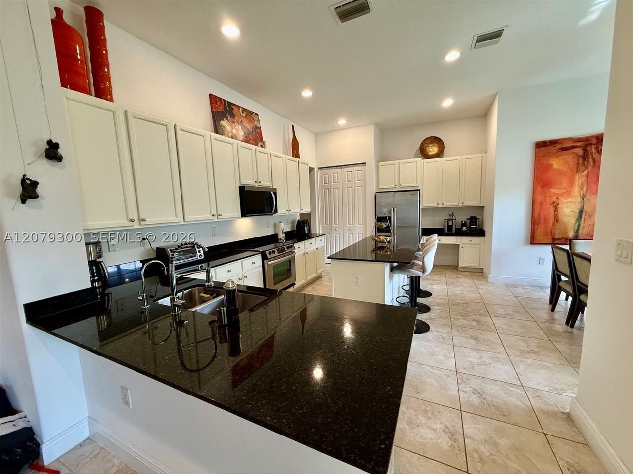 2673 Nw 83rd Ter #2673 - Photo 5 of 23