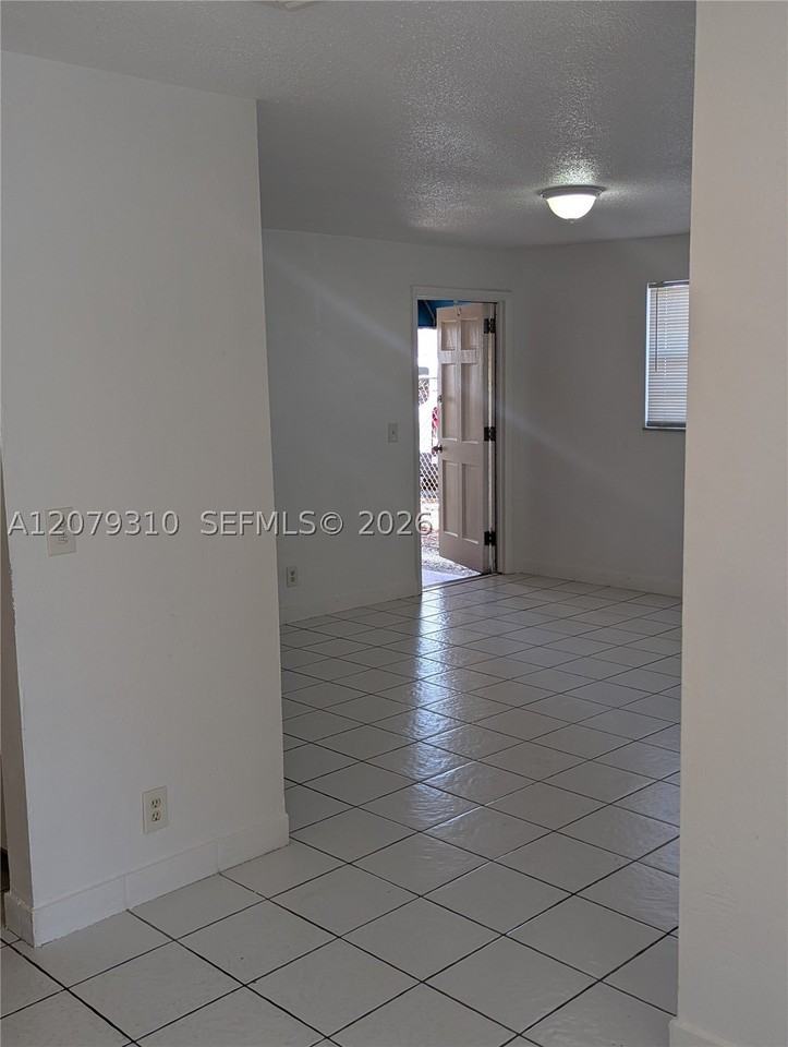 1830 Sheridan St #106 - Photo 2 of 8
