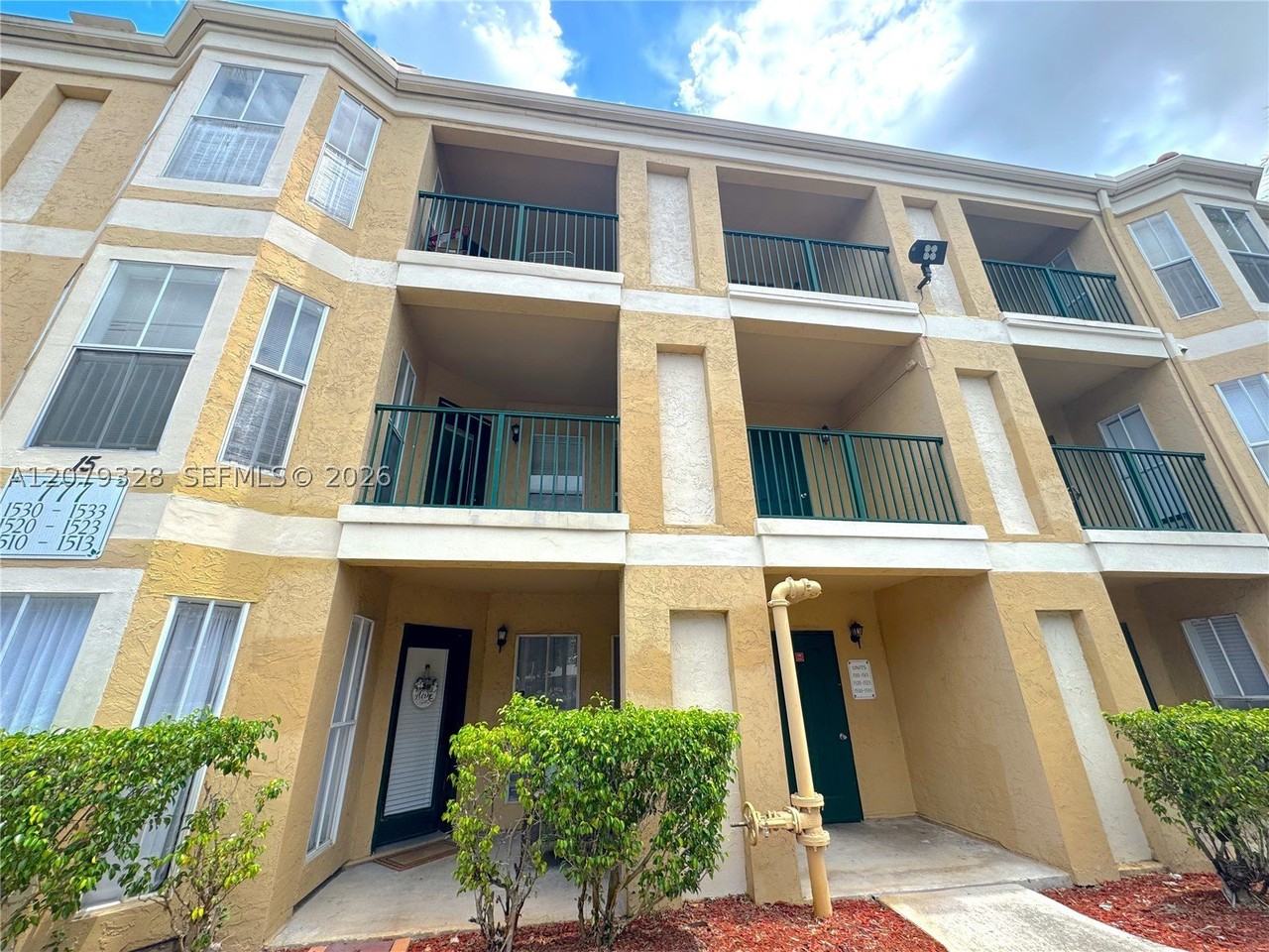 777 Riverside Dr #1510
