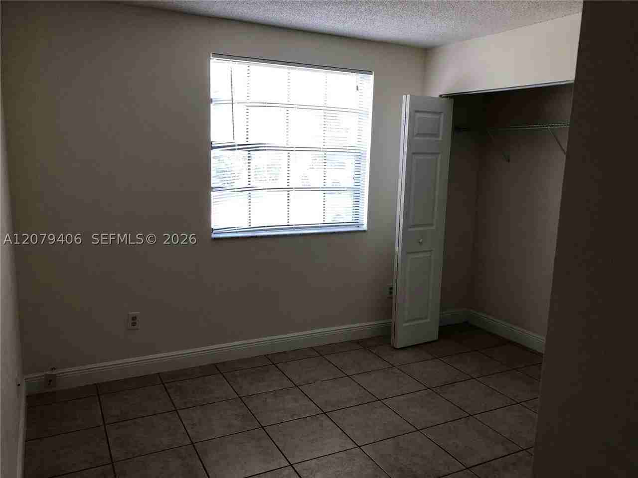 1071 Adams Ave #1071C - Photo 5 of 12