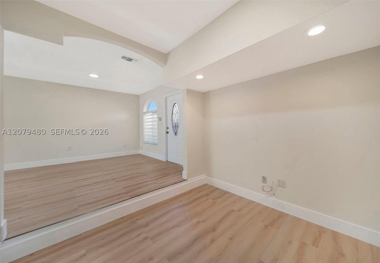 3773 Sw 153rd Ct #3773 - Photo 4 of 28