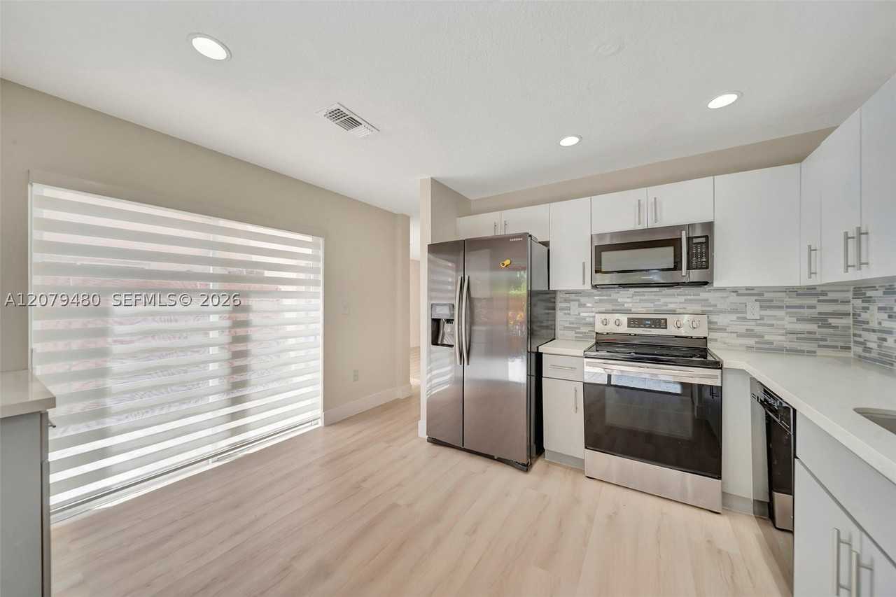 3773 Sw 153rd Ct #3773 - Photo 6 of 28