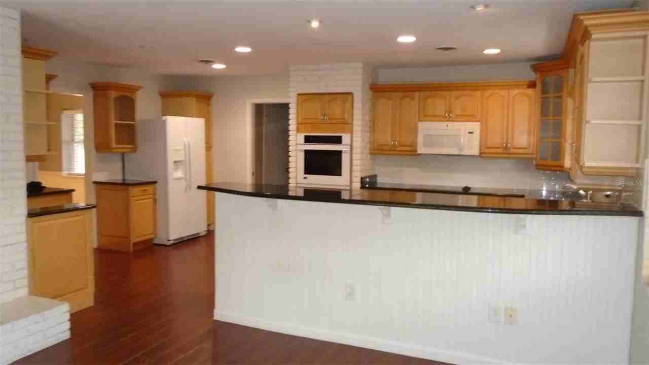 2330 Mohawk Trl - Photo 3 of 18