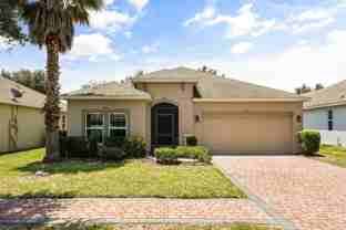 215 Lakeshore Dr - Photo 1 of 1