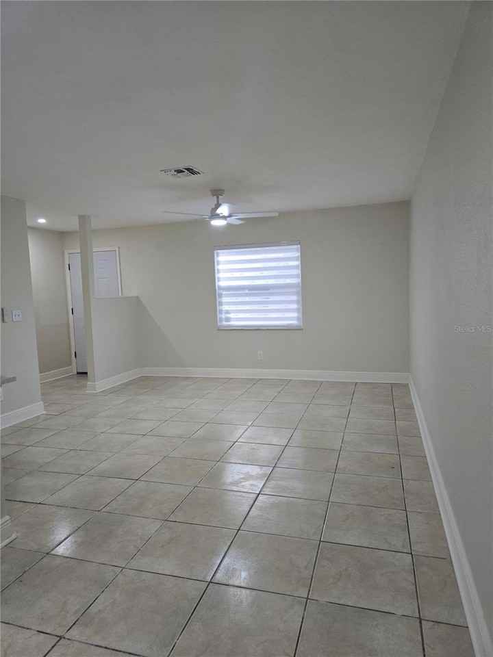 3064 Saint Paul Dr #3064 - Photo 3 of 9