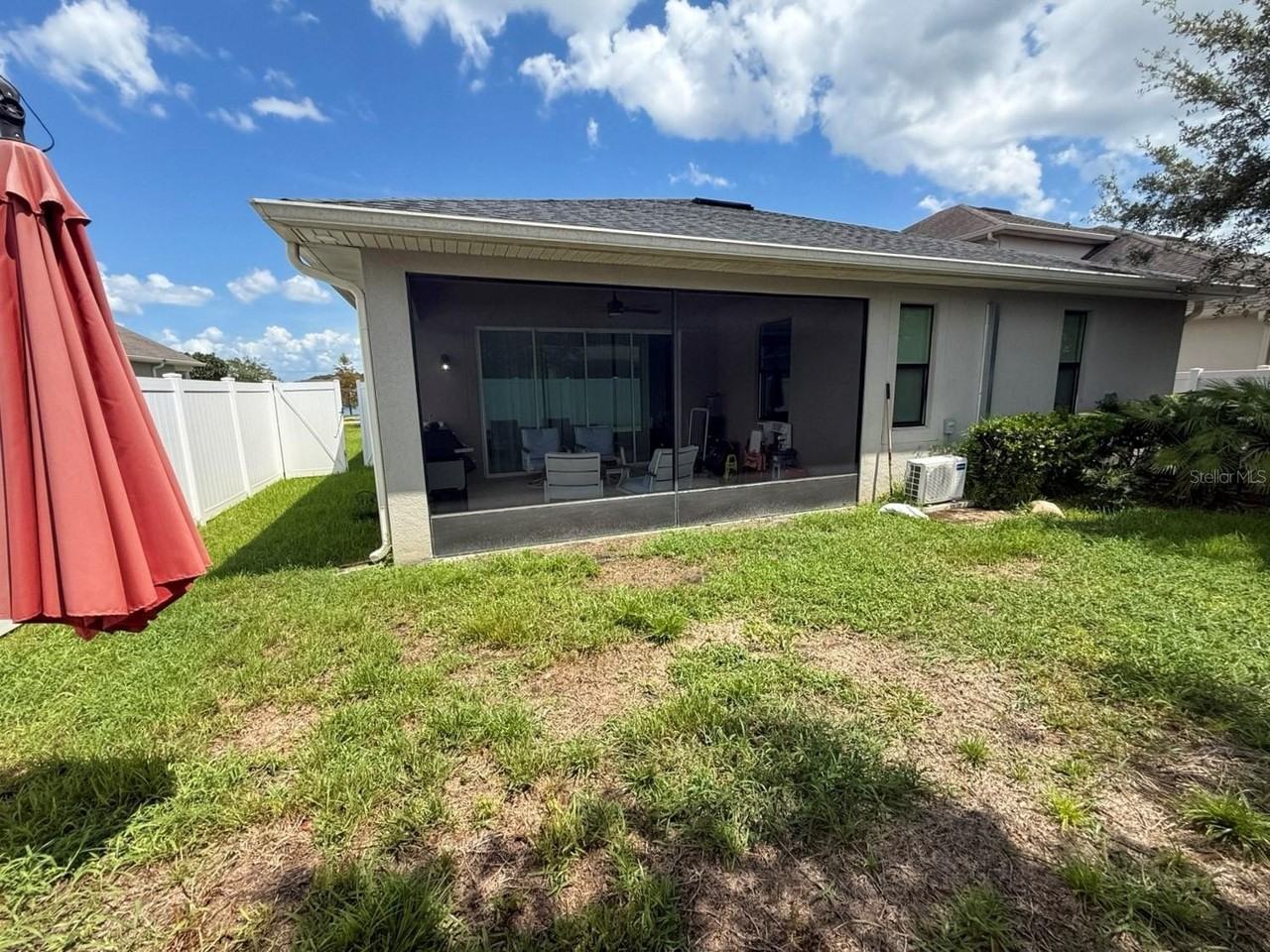 2524 Fontaine Dr - Photo 2 of 12