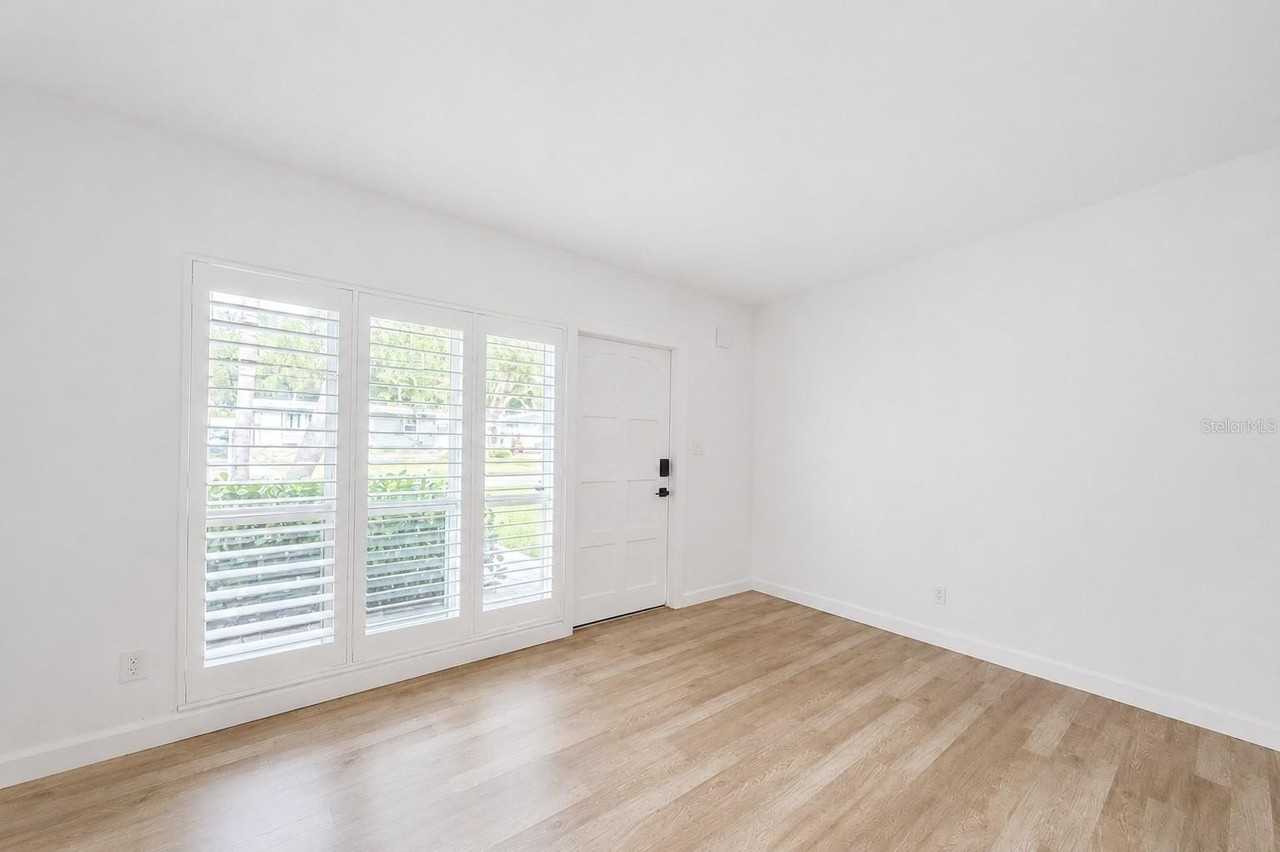 4261 Porpoise Dr Se - Photo 3 of 18