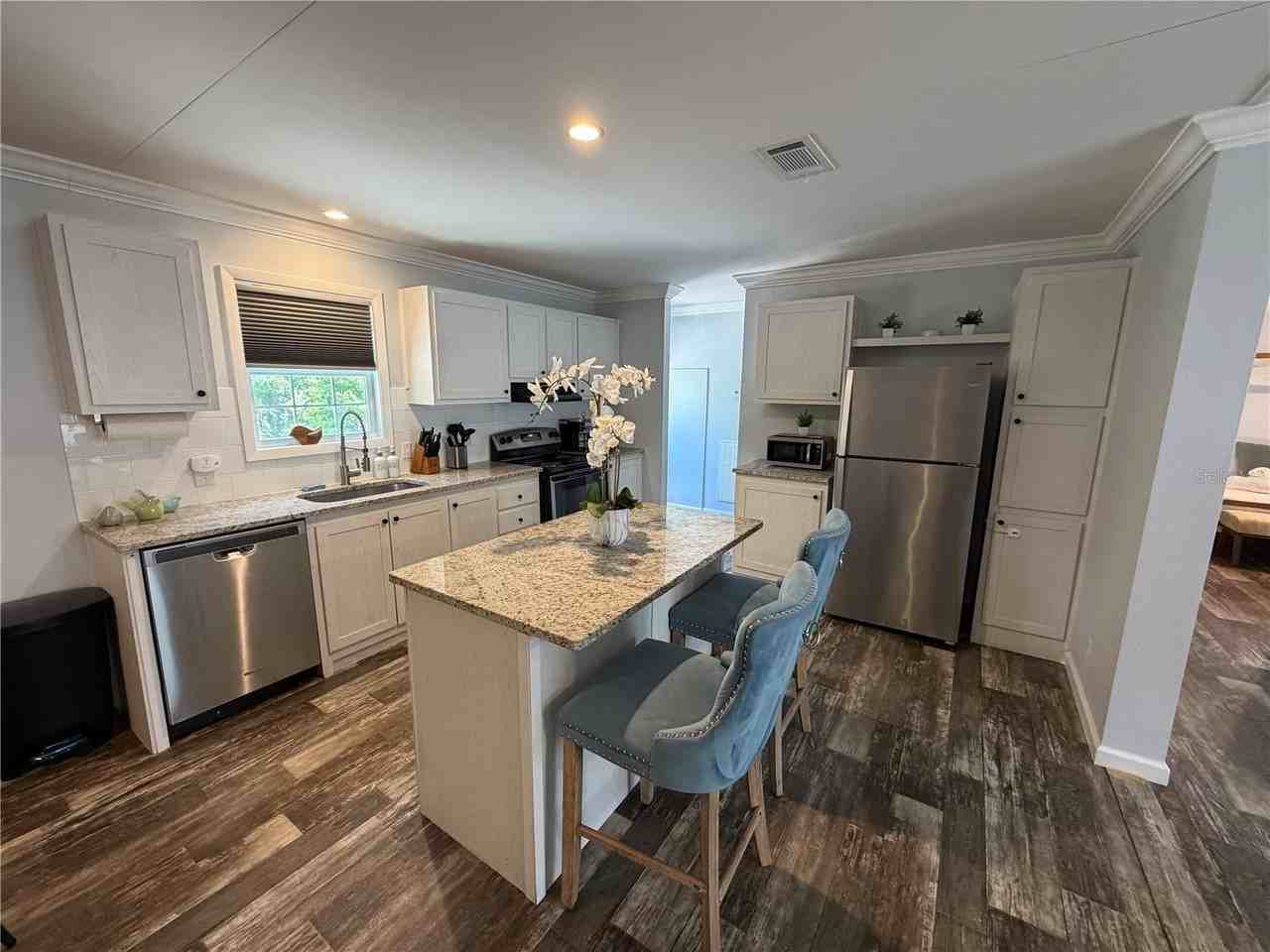 12309 Catalona Ave - Photo 5 of 18
