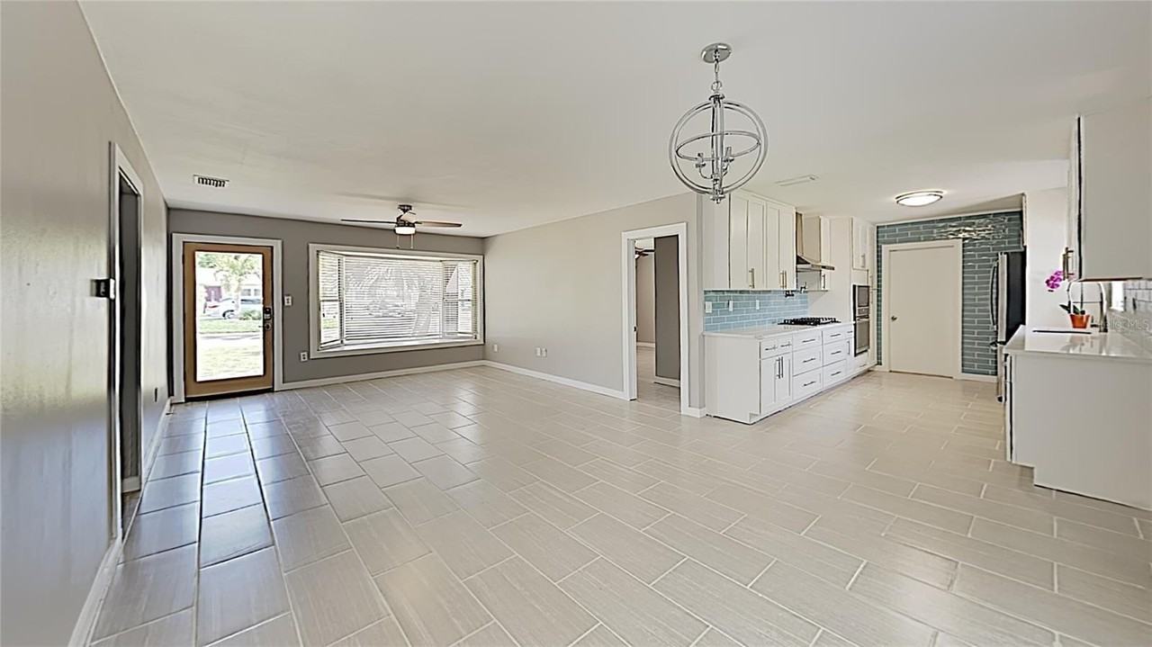 4511 S Gaines Rd - Photo 2 of 21