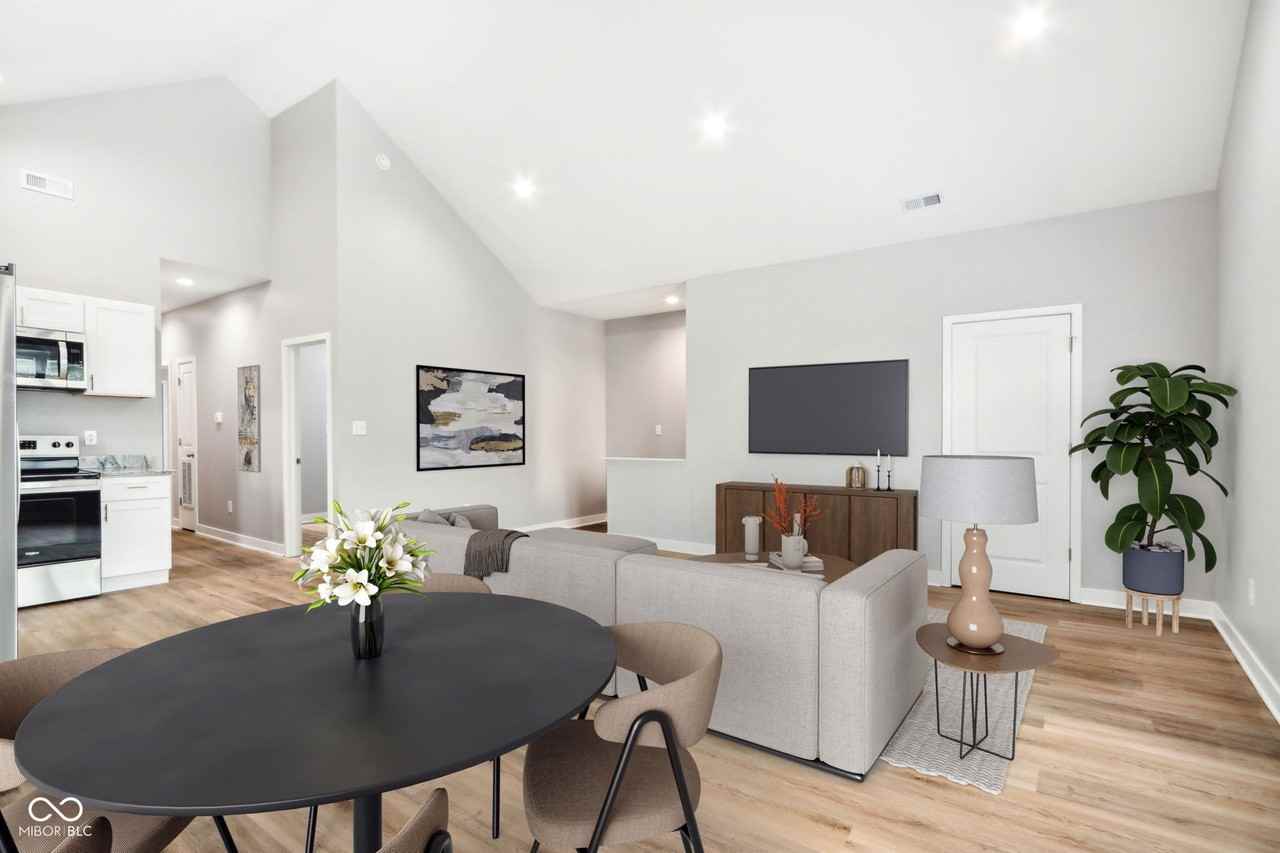 1838 Gent Ave - Photo 6 of 9