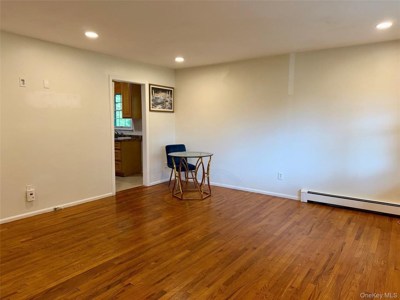 7 Gables Ct - Photo 2 of 11