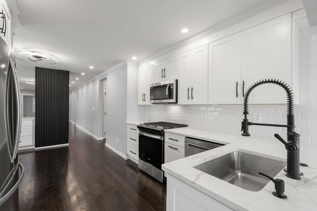 133 Bailey Rd #2 - Photo 2 of 33