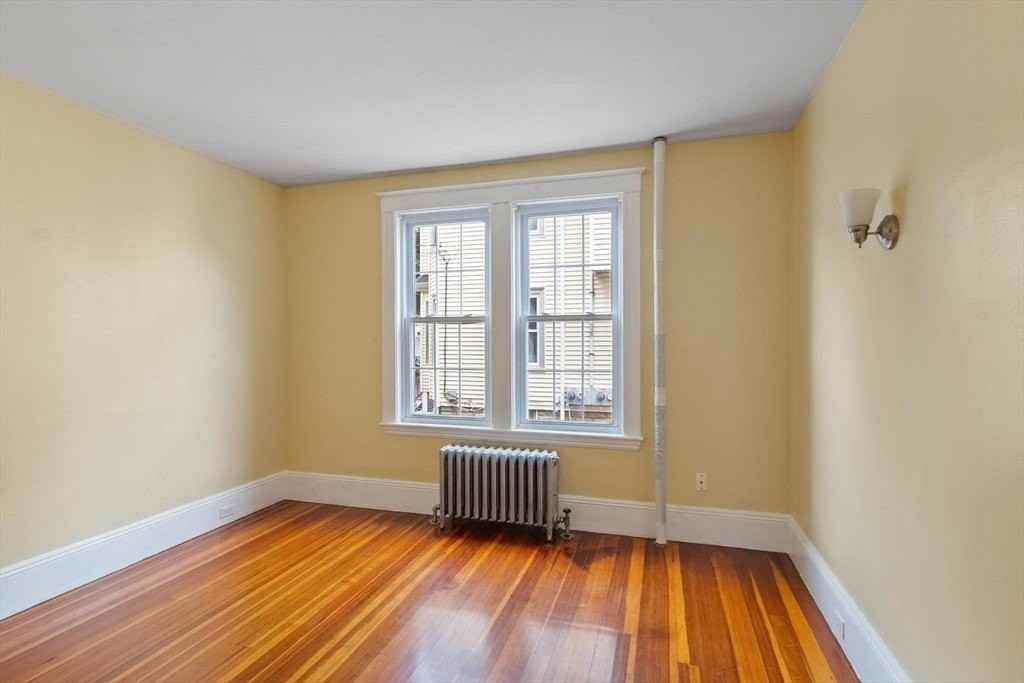 9 Glover St #1 - Photo 7 of 27