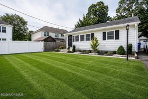 featured image of 457 Augustus Rd
