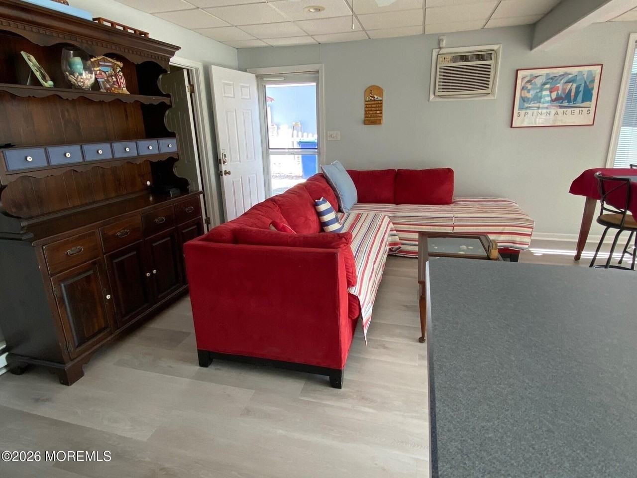27 Gregg Dr - Photo 2 of 15