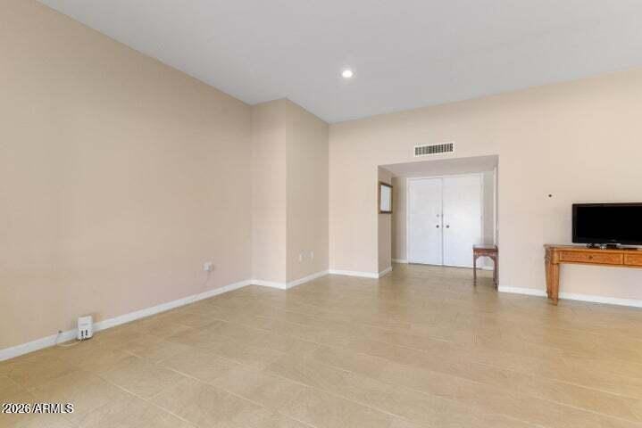 18226 N 104th Ave - Photo 7 of 35