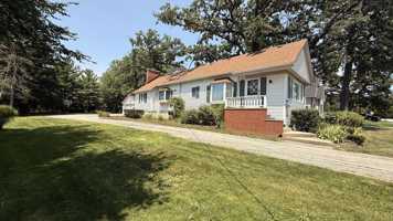 featured image of 1804 Chapel Ct