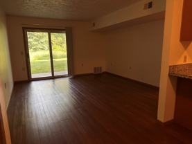 1510 Yorkshire Drive #04 - Photo 1 of 1