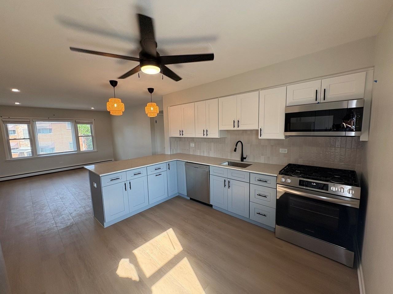 143 Ann St #2S - Photo 3 of 12