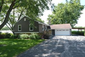featured image of 1070 Center Dr