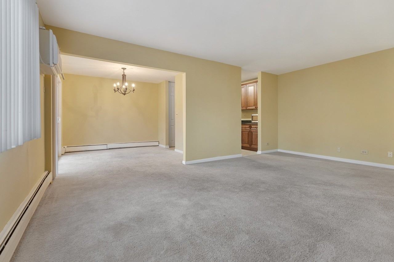3100 Bayside Dr #3 - Photo 6 of 21