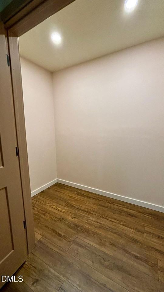 1113 Suffolk Blvd - Photo 7 of 12