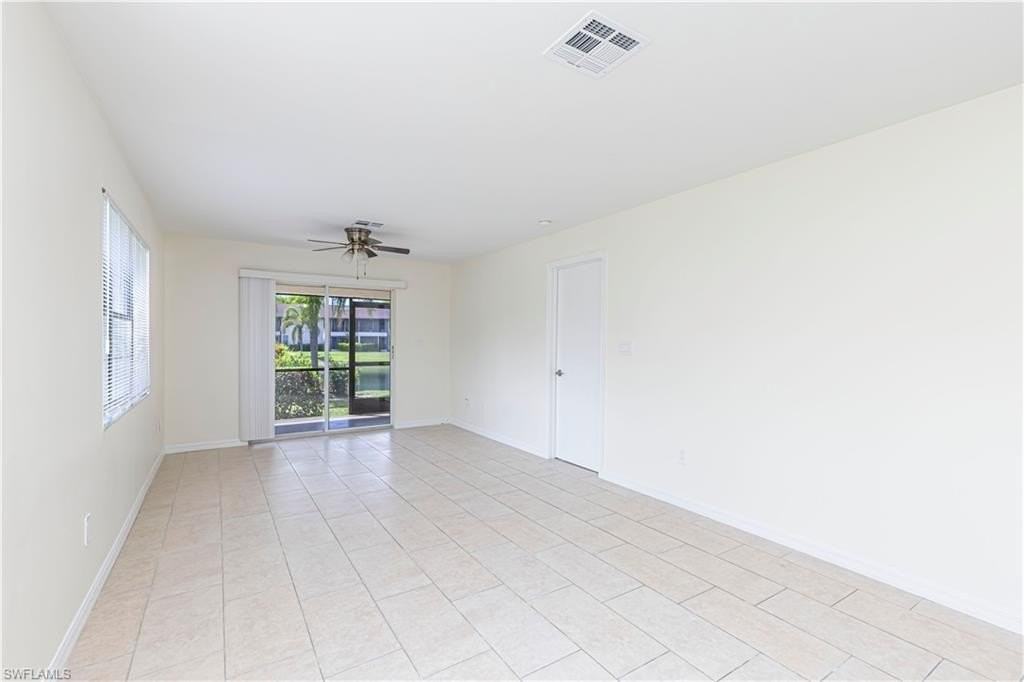 5343 Treetops Dr #S101 - Photo 4 of 10
