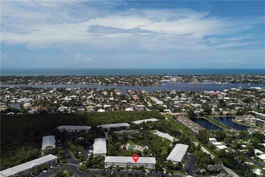 3062 Sandpiper Bay Cir #K104 - Photo 3 of 31