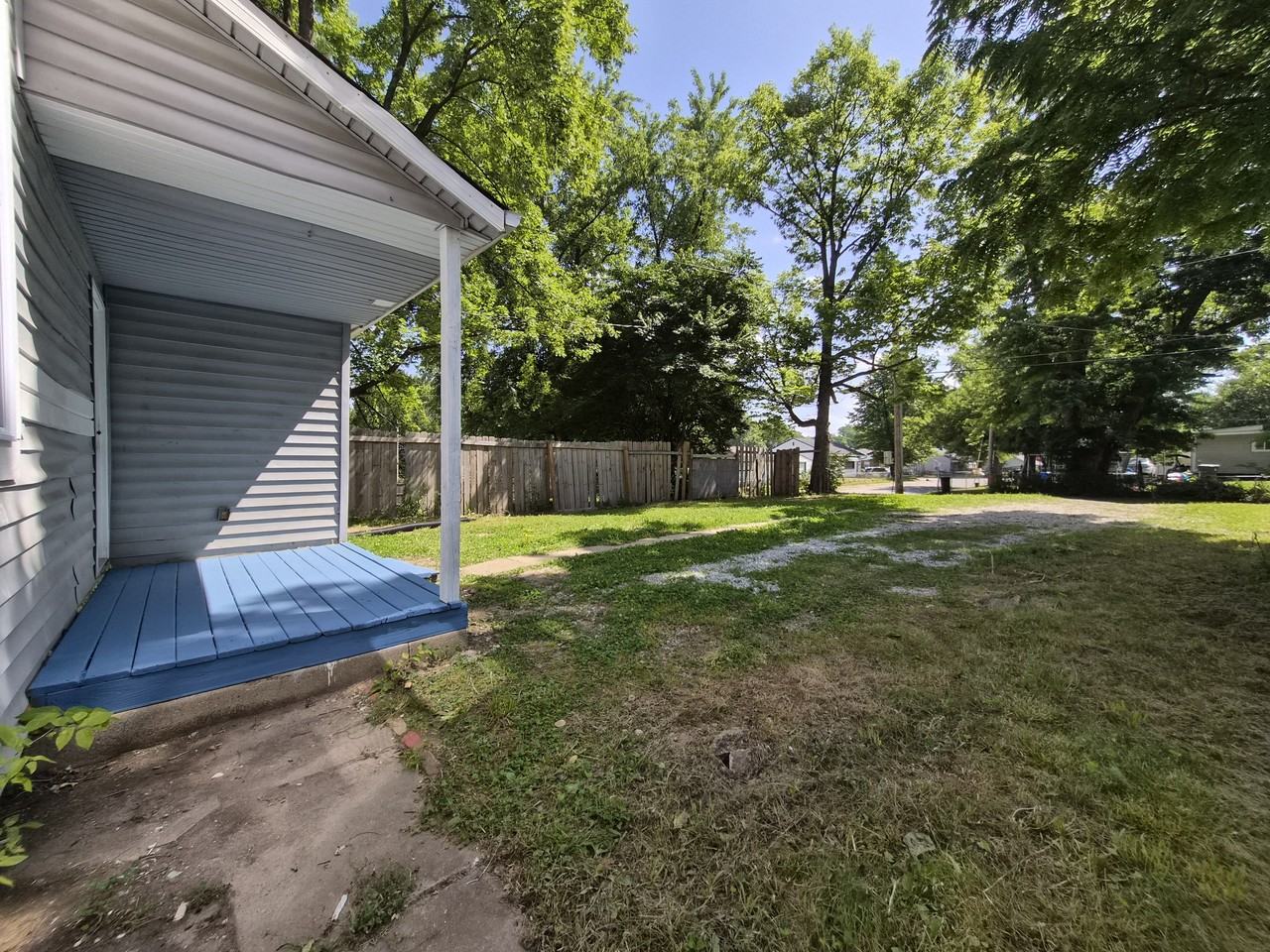 2755 N Dearborn St #1 - Photo 4 of 42