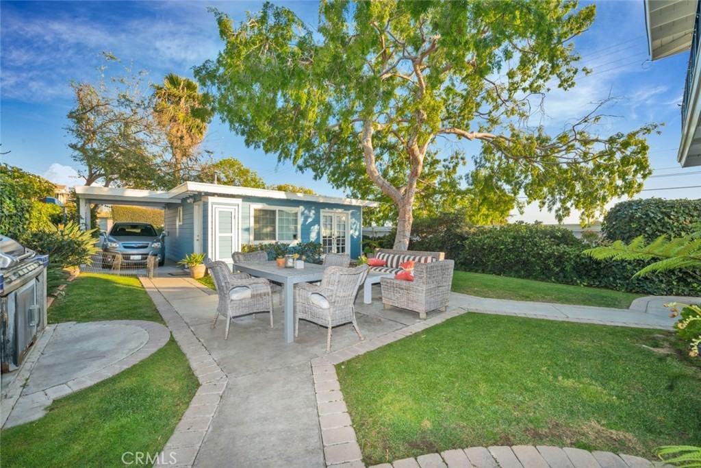 238 Cajon St - Photo 2 of 16
