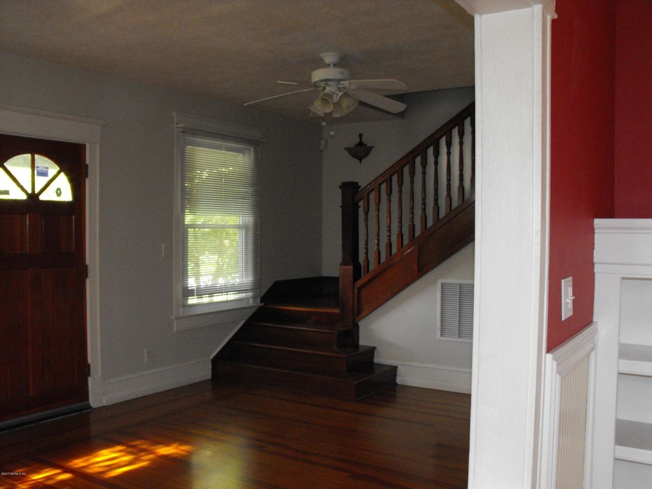 2503 Dellwood Ave - Photo 6 of 26