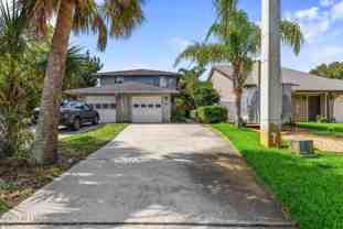 516 10th Ave S - Photo 1 of 1