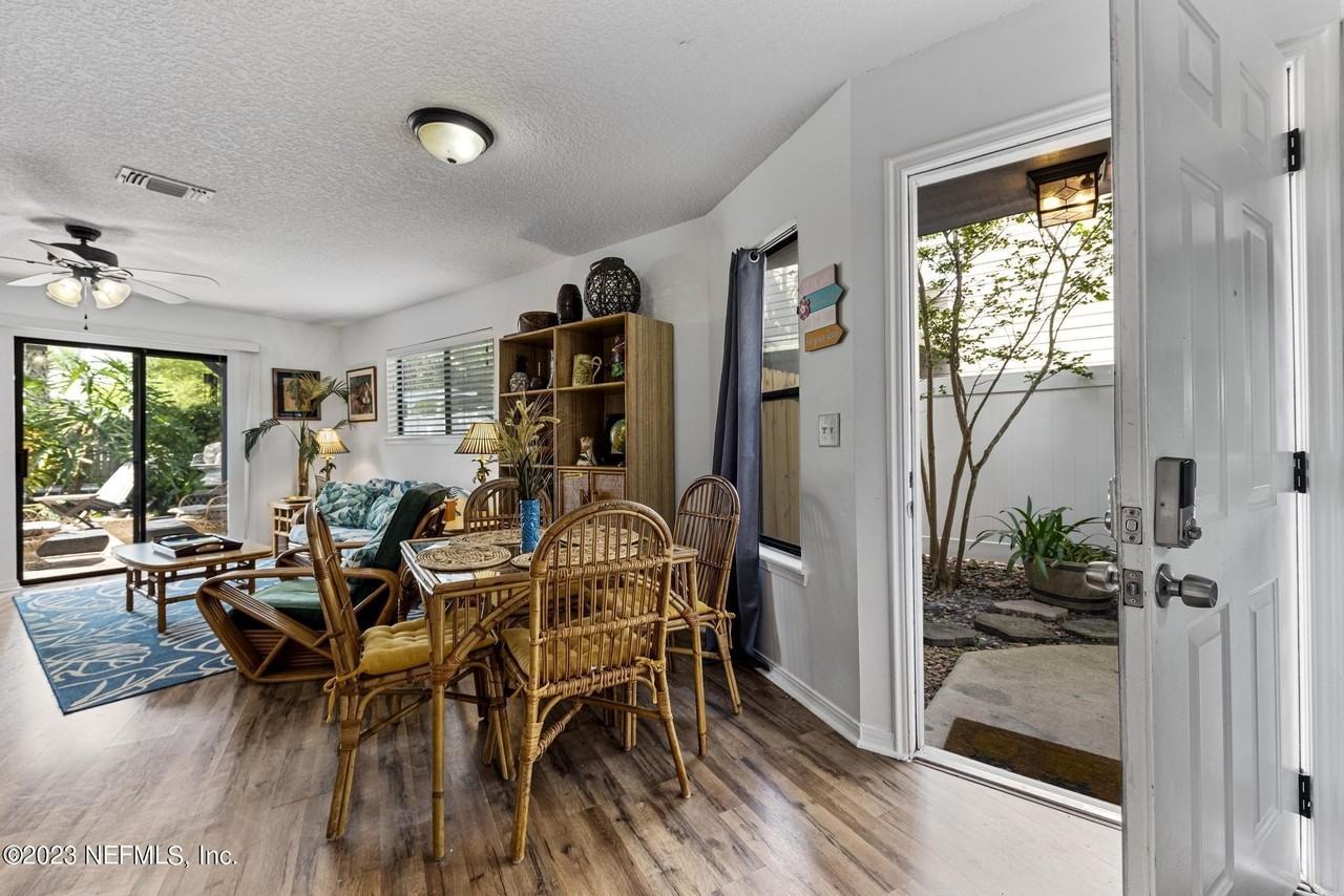 516 10th Ave S - Photo 4 of 21