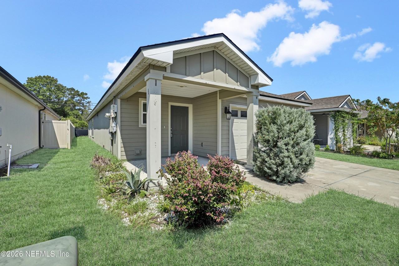 86833 Iron Rail Ct - Photo 3 of 18