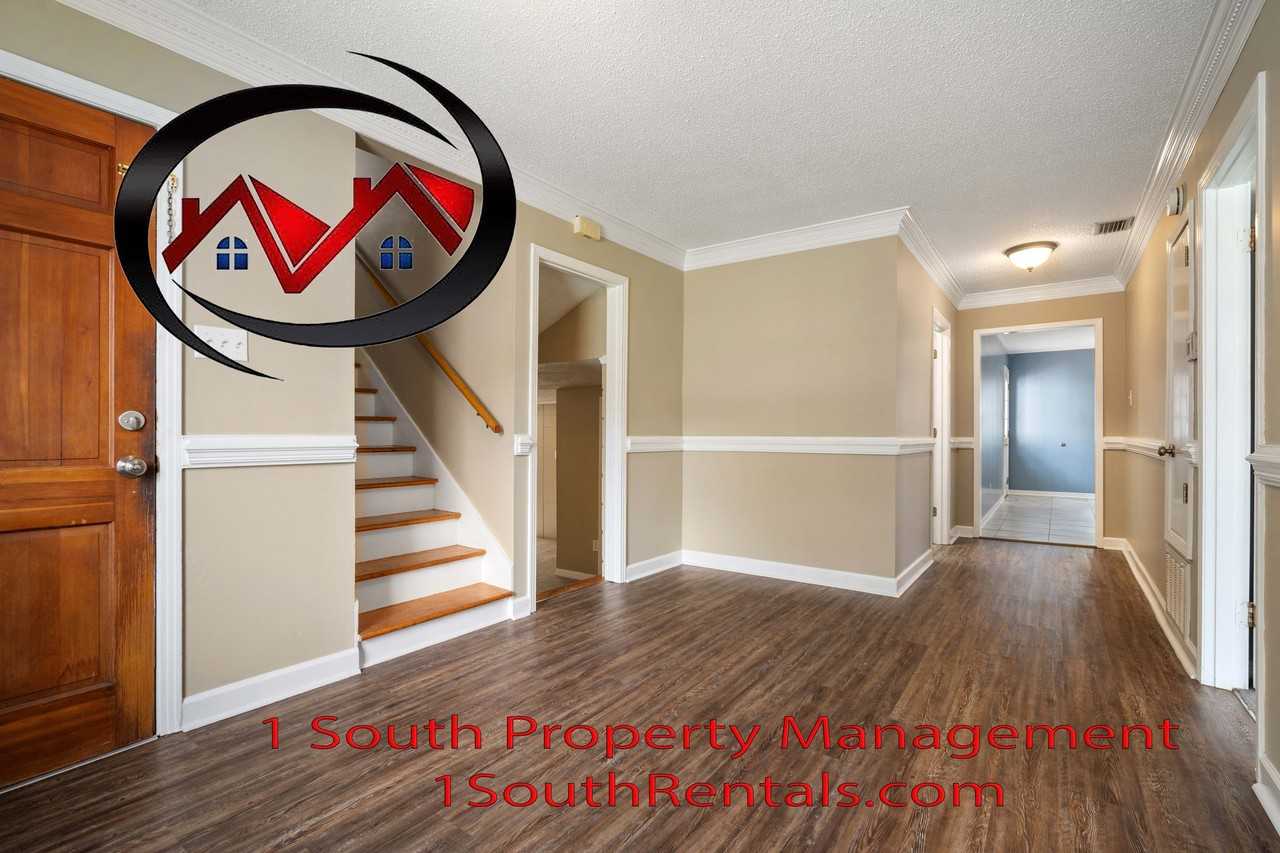 470 Evergreen Rd #1 - Photo 4 of 21