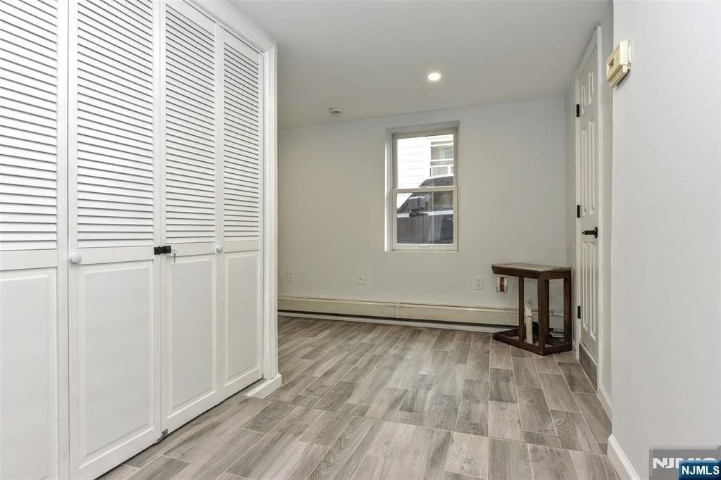 112 Pink St - Photo 7 of 12