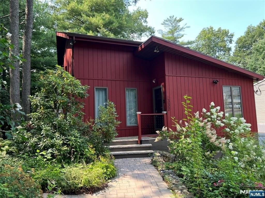 337 Skyline Lake Dr