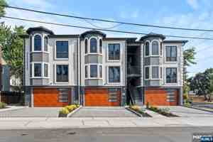 featured image of 51 Bedford Ave #3A