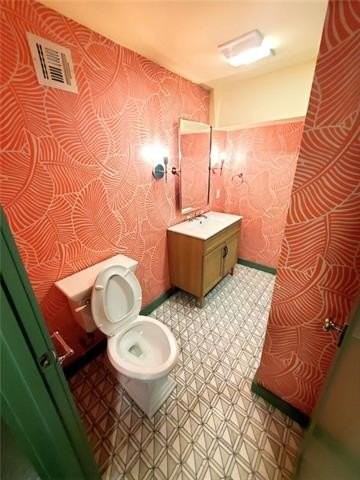 8017 Spruce St - Photo 7 of 16