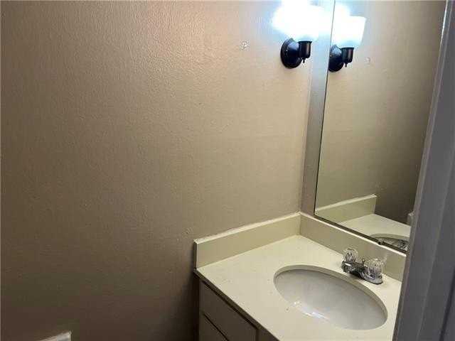 4023 Georgetown Dr - Photo 6 of 16