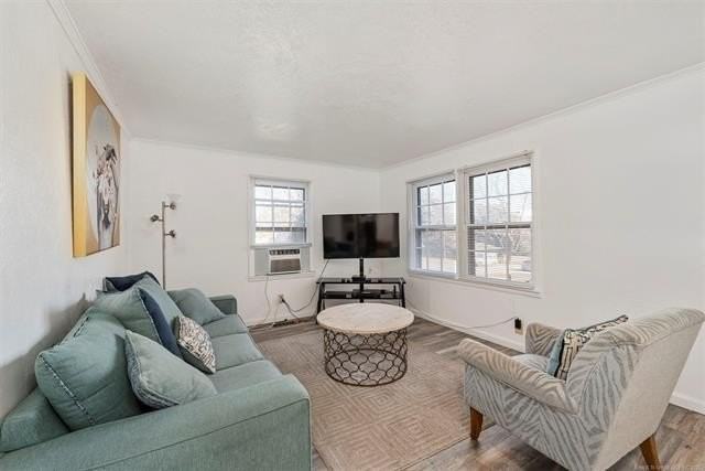 515 W Delaware St - Photo 6 of 25